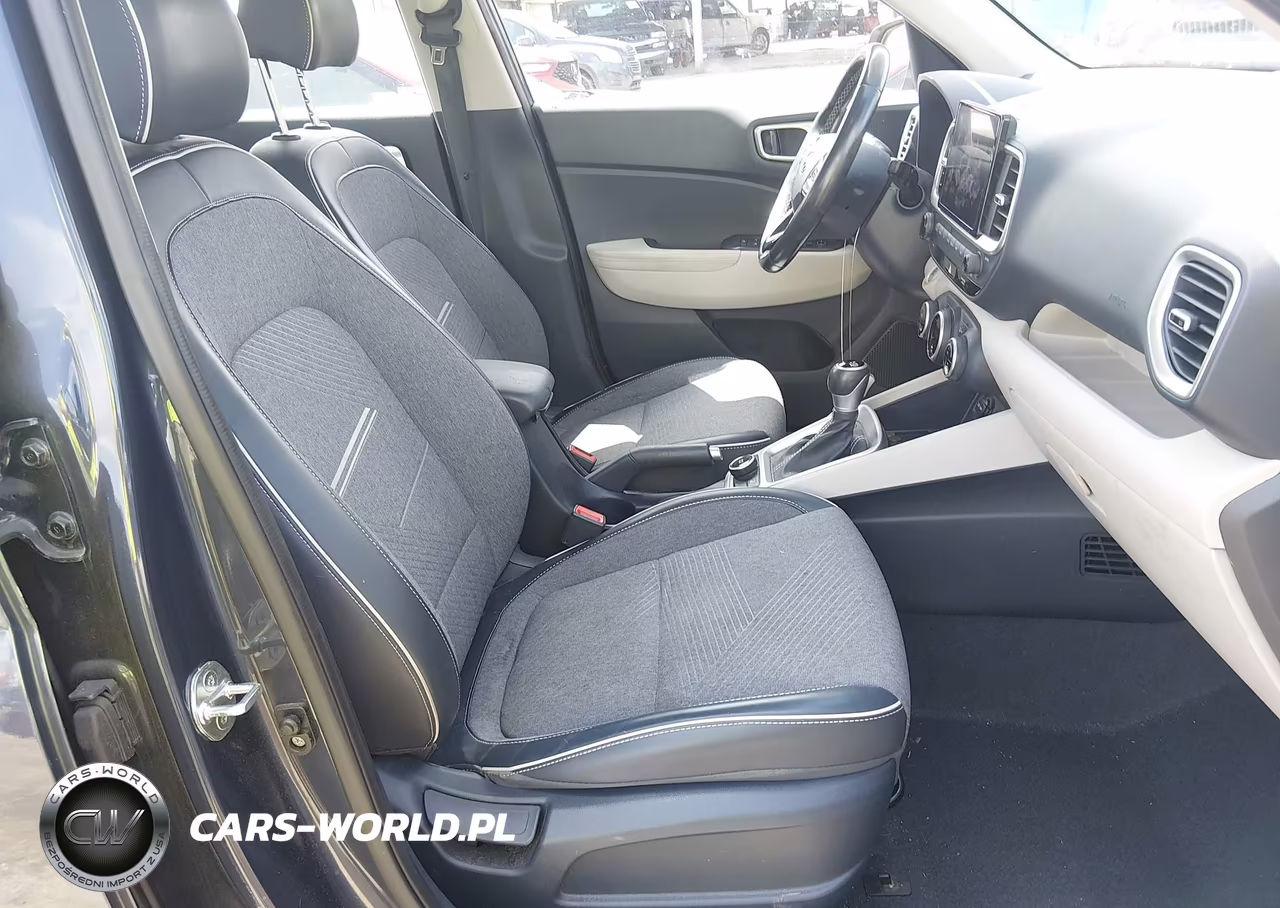 2021 Hyundai Venue Denim VIN:KMHRC8A33MU089448 - 5