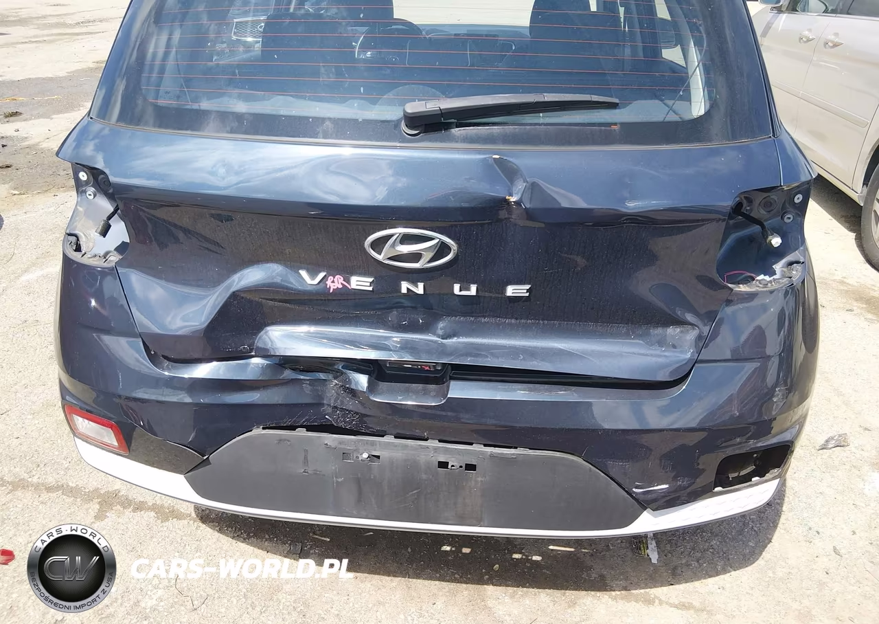 2021 Hyundai Venue Denim VIN:KMHRC8A33MU089448 - 6