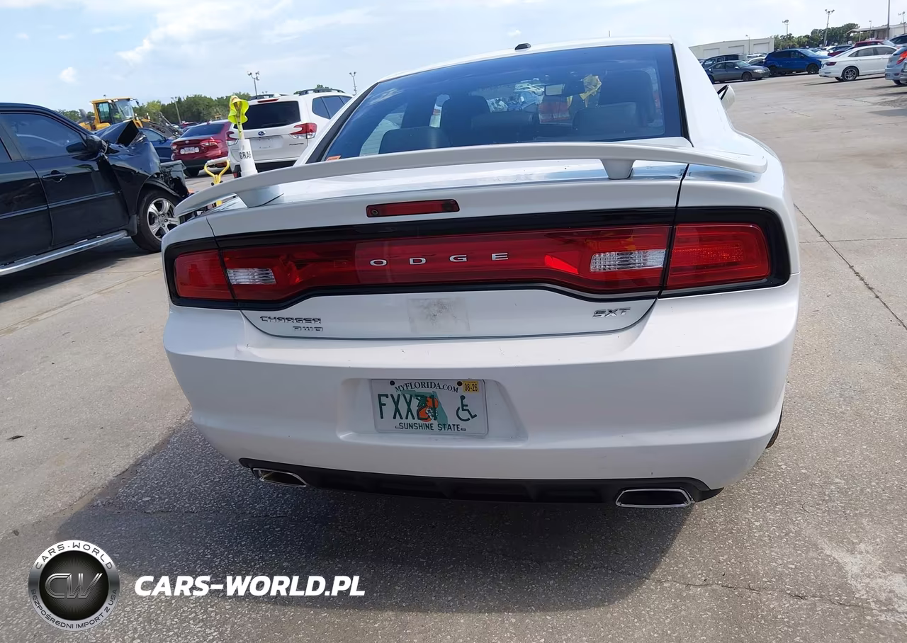 2014 Dodge Charger Sxt Plus VIN:2C3CDXJG9EH212649 - 17