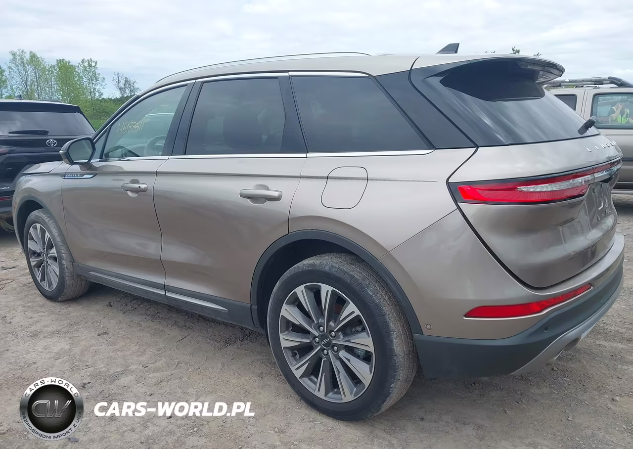 2020 Lincoln Corsair Reserve VIN:5LMCJ2D95LUL22623 - 3