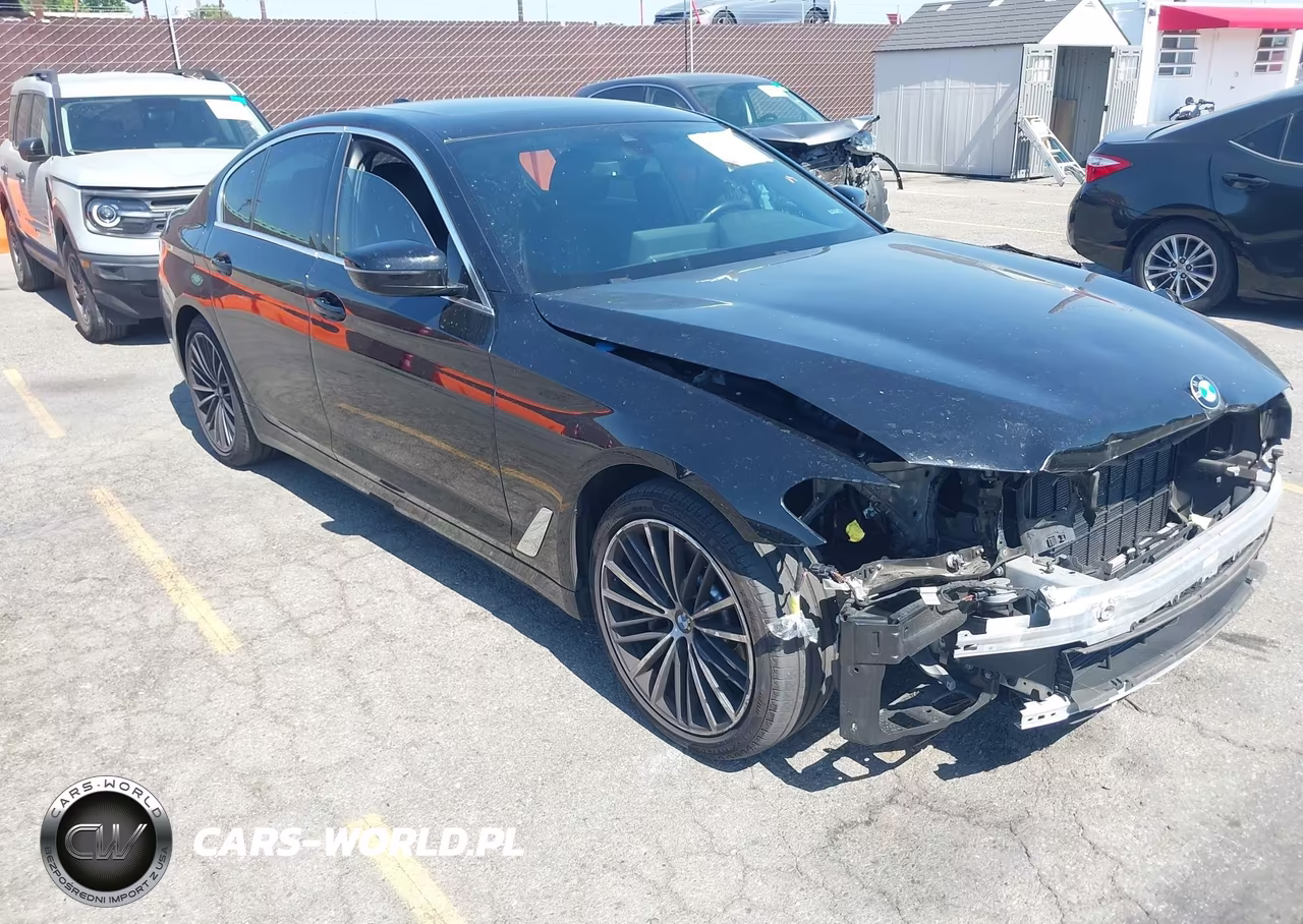 2021 BMW 530I