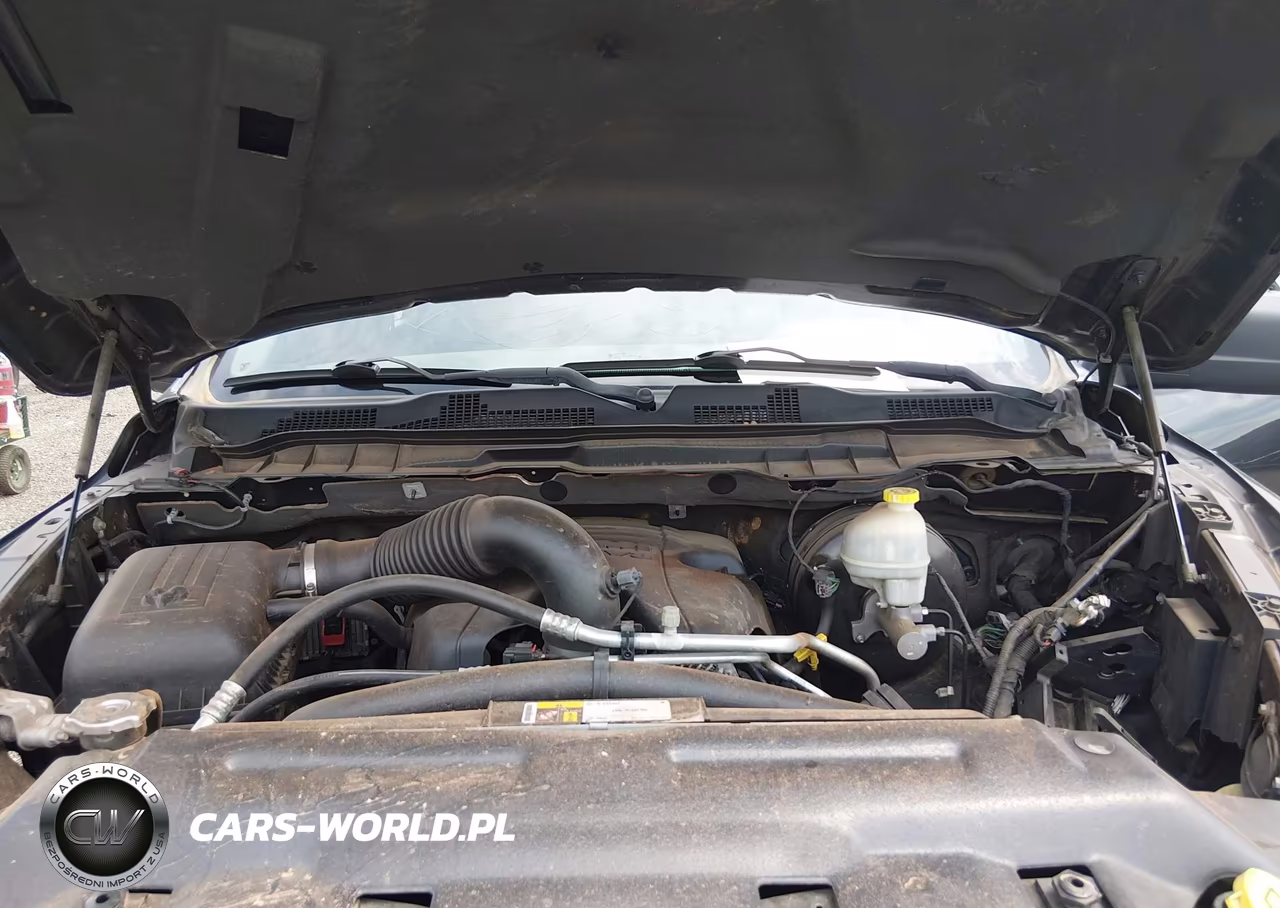 RAM 1500 ST VIN:1C6RR6KT7FS500877 - 10