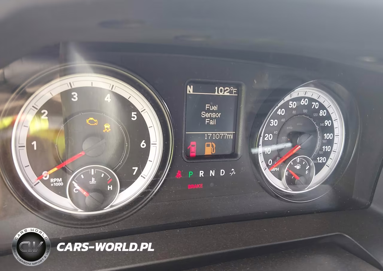 RAM 1500 ST VIN:1C6RR6KT7FS500877 - 7