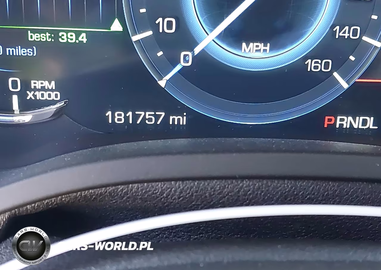 2018 Cadillac Escalade Luxury VIN:1GYS3BKJ4JR111403 - 16