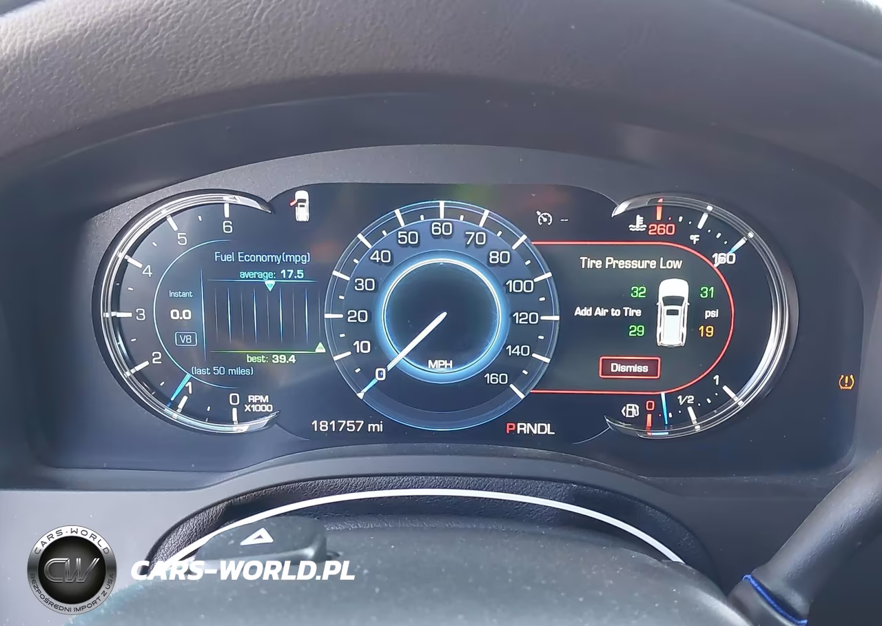 2018 Cadillac Escalade Luxury VIN:1GYS3BKJ4JR111403 - 7