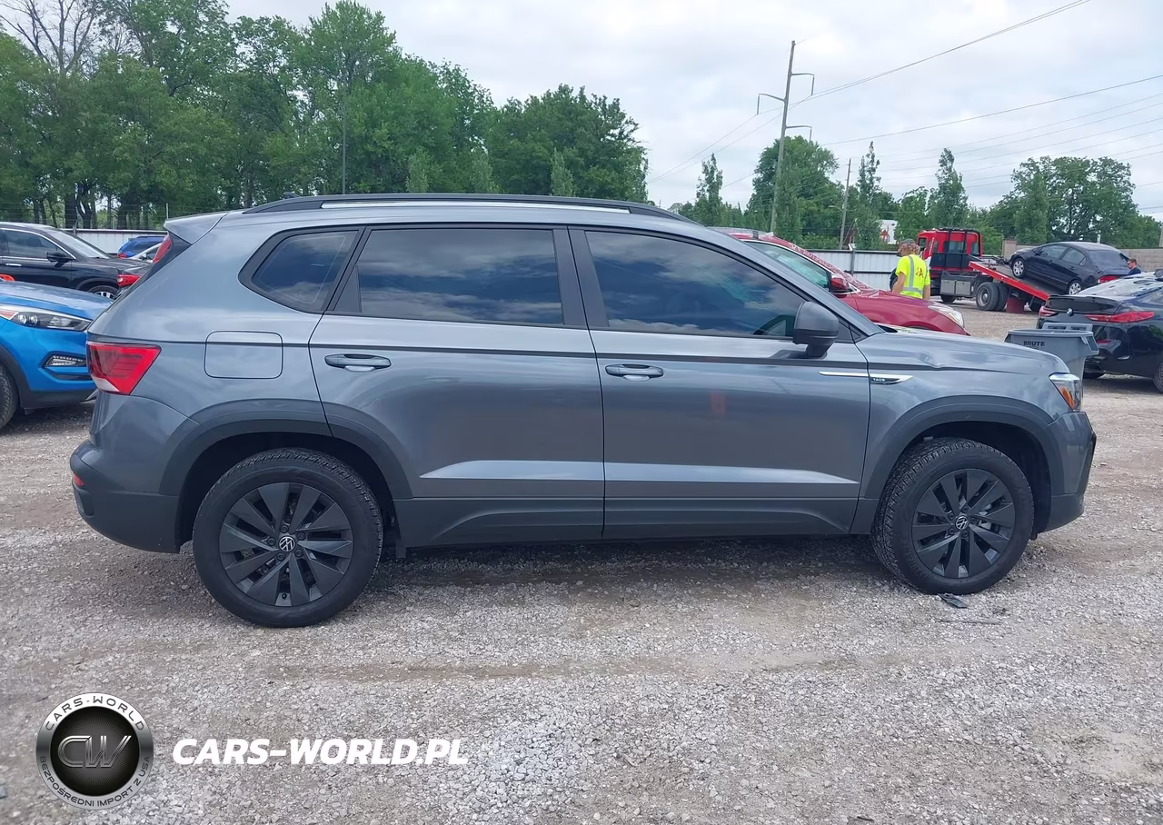 2024 Volkswagen Taos 1.5T S VIN:3VV5X7B2XRM131022 - 13