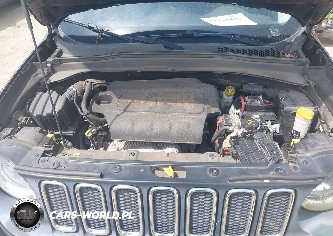 2015 Jeep Renegade Latitude VIN:ZACCJABT6FPB33274 - 10