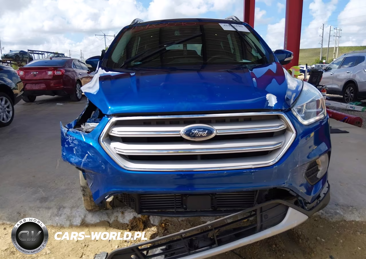 2018 Ford Escape Titanium VIN:1FMCU0J94JUC73642 - 13
