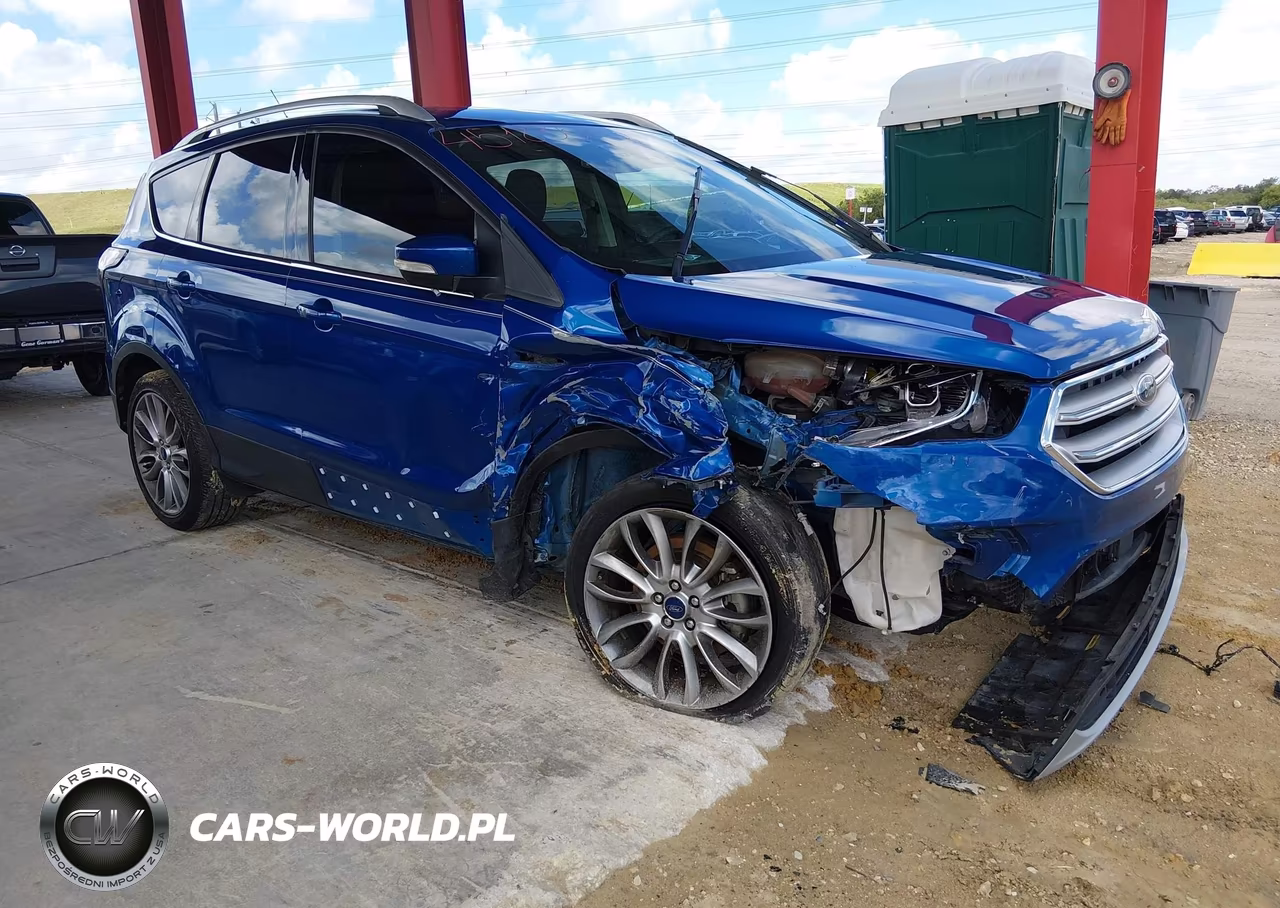 2018 Ford Escape Titanium VIN:1FMCU0J94JUC73642 - 6