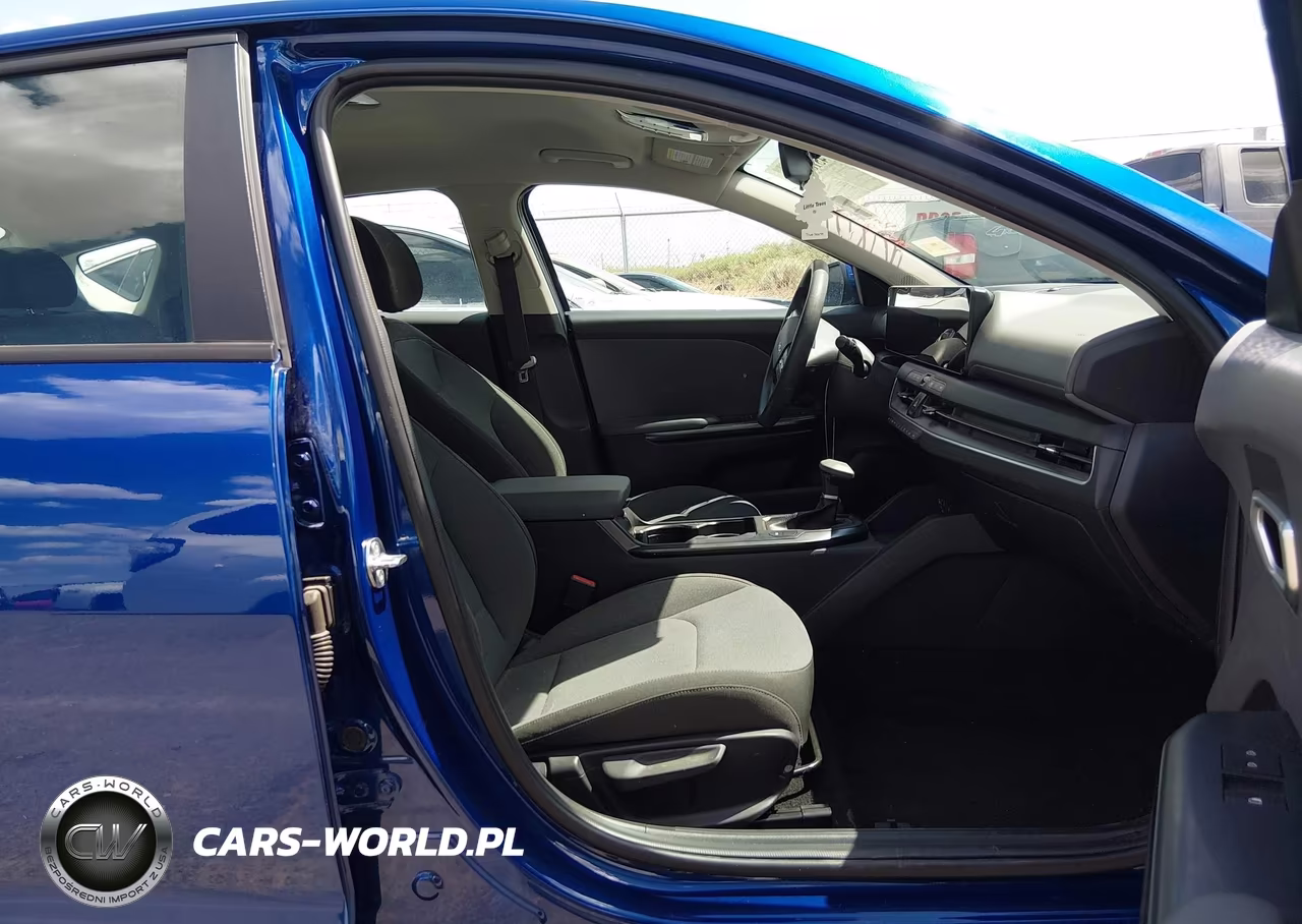 2025 Kia K4 Lxs VIN:3KPFT4DE3SE034443 - 5