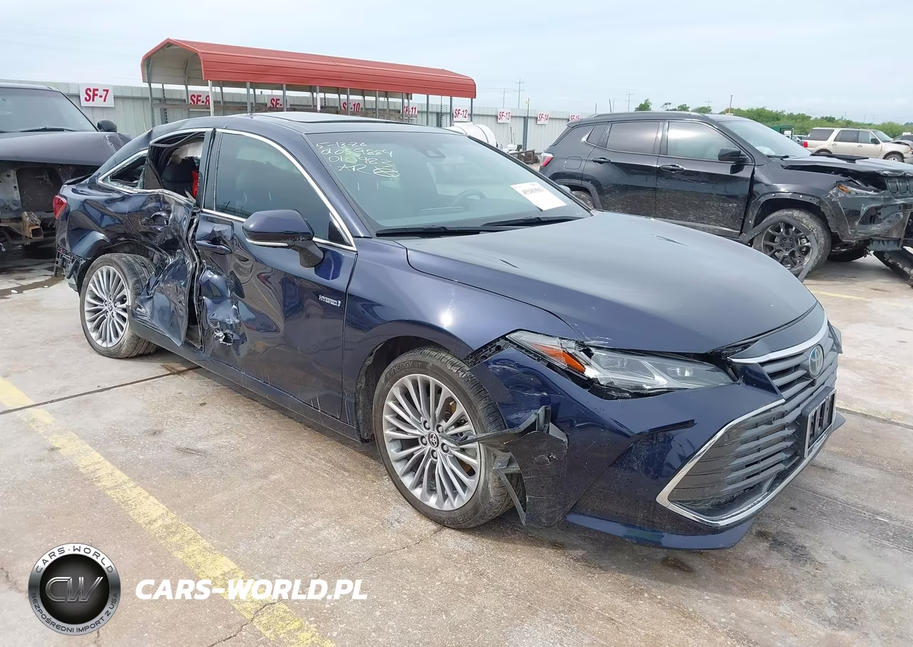 2021 Toyota Avalon Limited Hybrid – zdjęcie 1 z 18