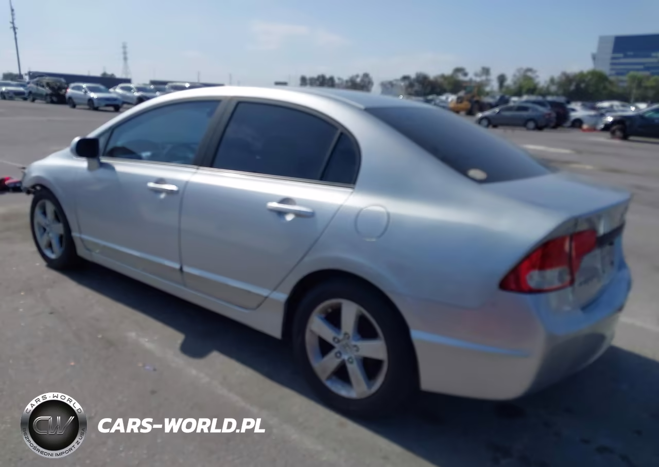 2010 Honda Civic Lx VIN:19XFA1F58AE073545 - 3