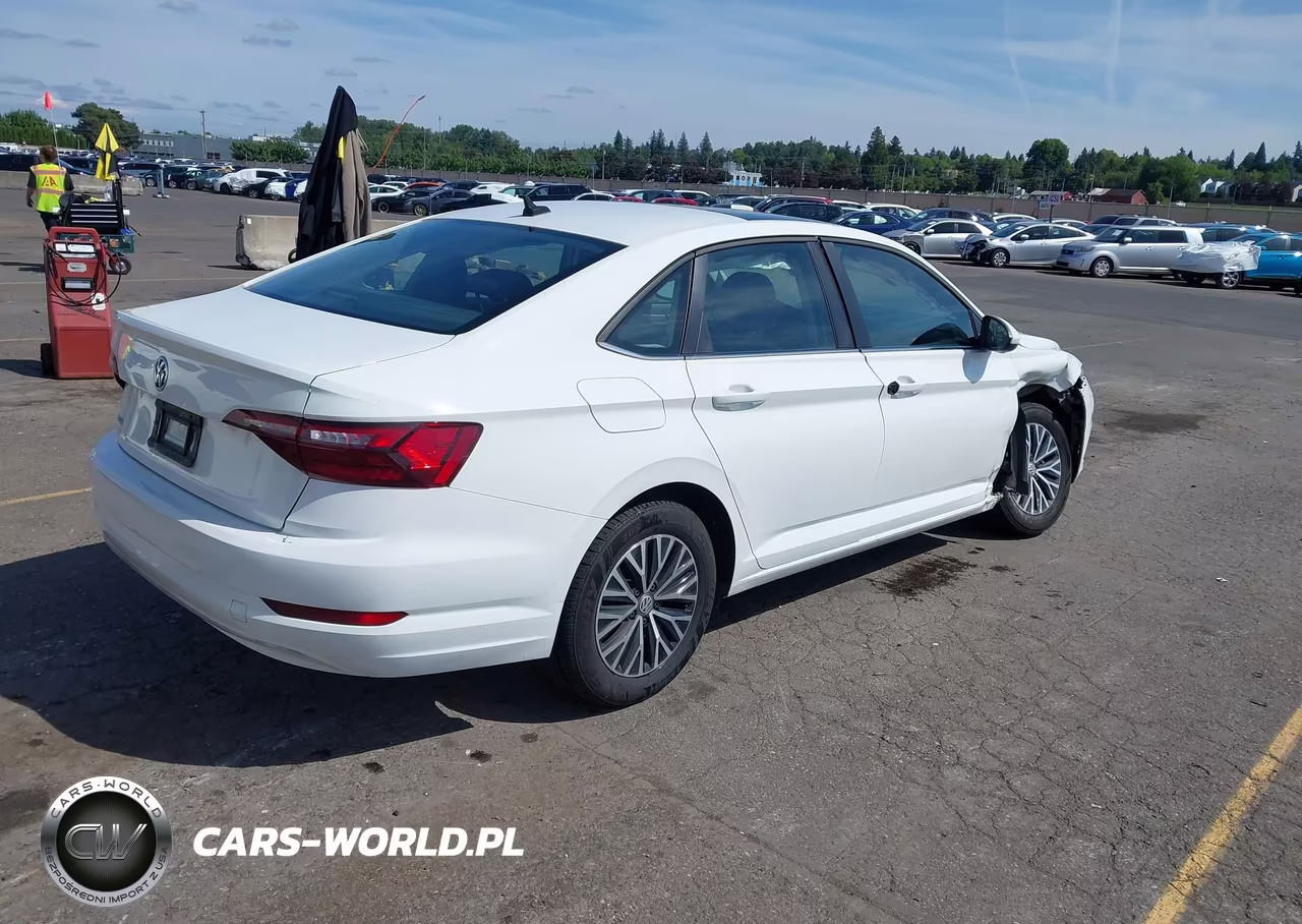 2021 Volkswagen Jetta 1.4T R-Line-1.4T S-1.4T Se VIN:3VWC57BU2MM049370 - 4
