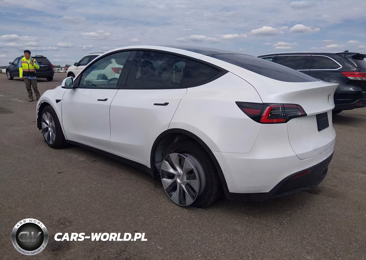 2021 Tesla Model Y Long Range Dual Motor All-Wheel Drive VIN:5YJYGDEE4MF068903 - 3