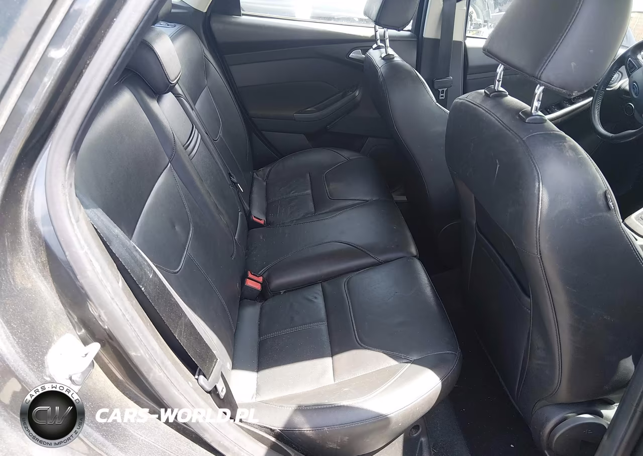 2016 Ford Focus Se VIN:1FADP3K28GL286367 - 8