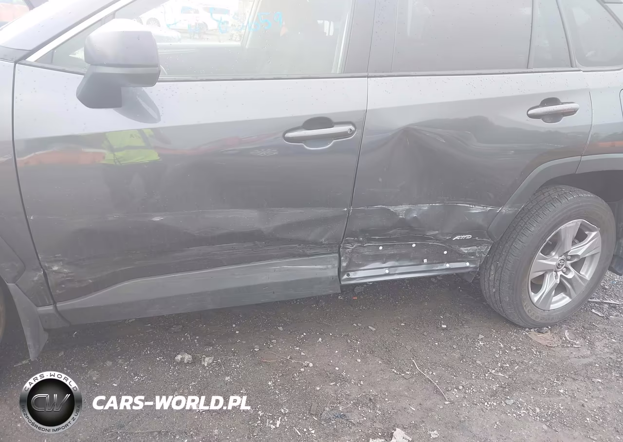 2023 Toyota Rav4 Hybrid Le VIN:JTMLWRFV2PD173766 - 17