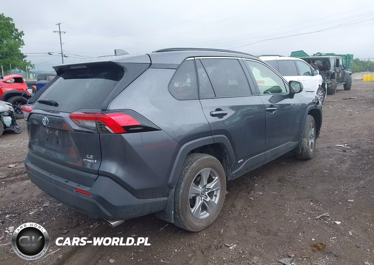 2023 Toyota Rav4 Hybrid Le VIN:JTMLWRFV2PD173766 - 4