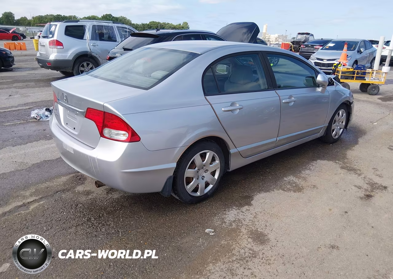 2010 Honda Civic Lx VIN:19XFA1F57AE016009 - 4