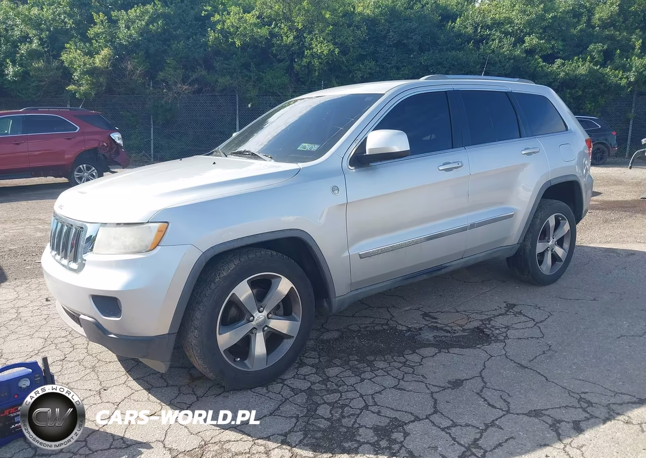 2011 Jeep Grand Cherokee Laredo VIN:1J4RR4GT8BC509933 - 2
