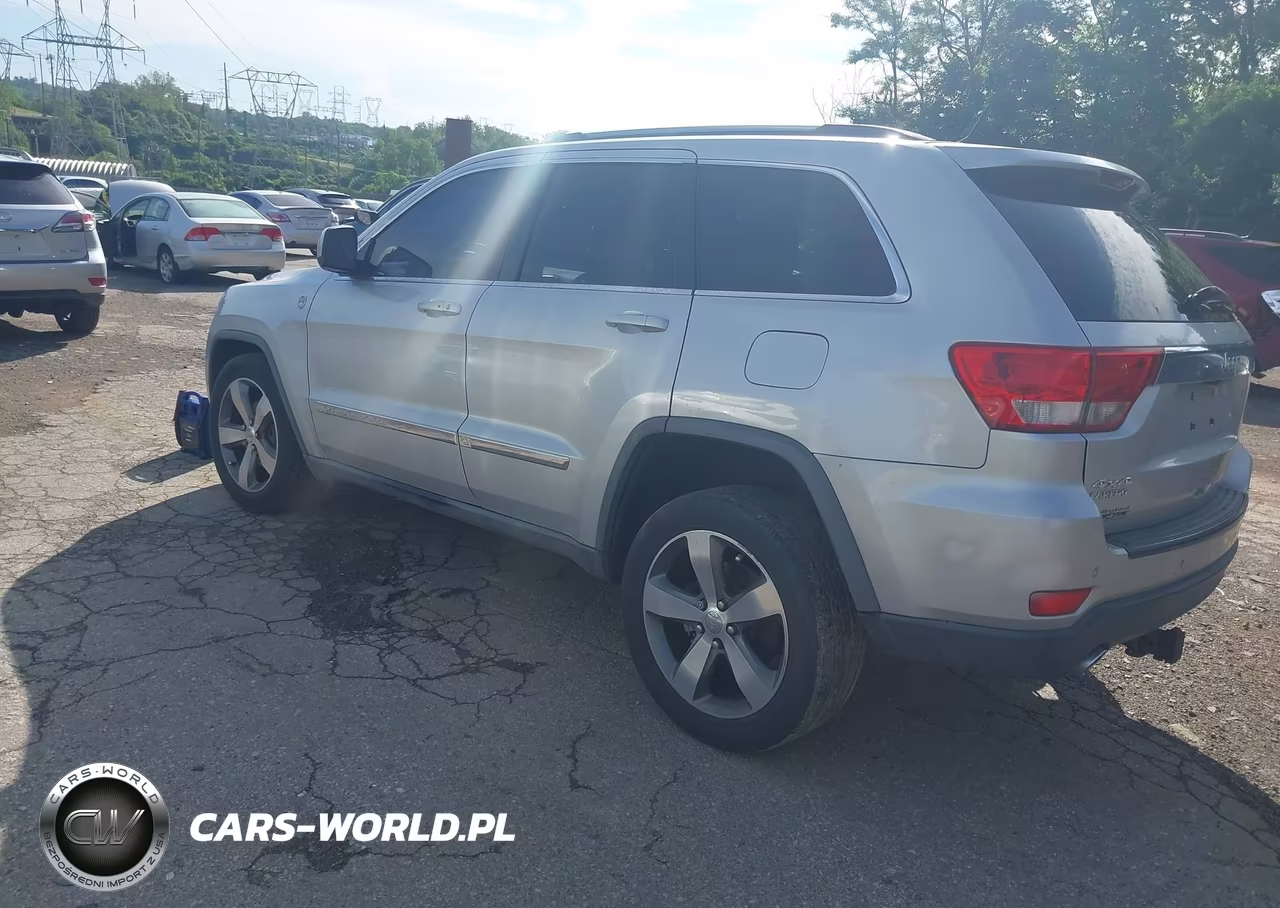 2011 Jeep Grand Cherokee Laredo VIN:1J4RR4GT8BC509933 - 3