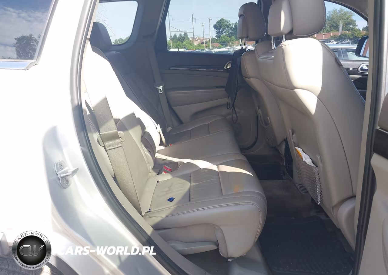 2011 Jeep Grand Cherokee Laredo VIN:1J4RR4GT8BC509933 - 8