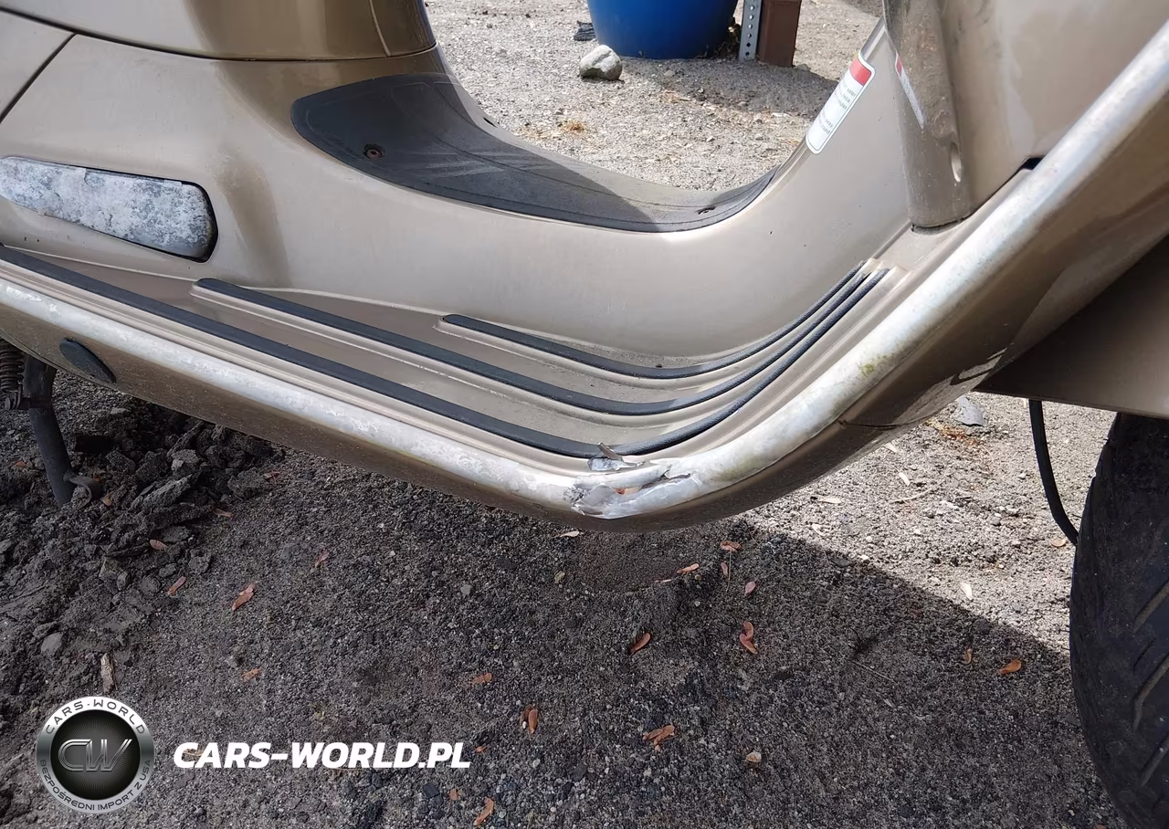 2013 Vespa Gts 300 Super VIN:ZAPM459L9D5801372 - 13