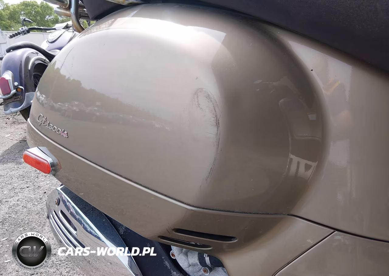 2013 Vespa Gts 300 Super VIN:ZAPM459L9D5801372 - 15