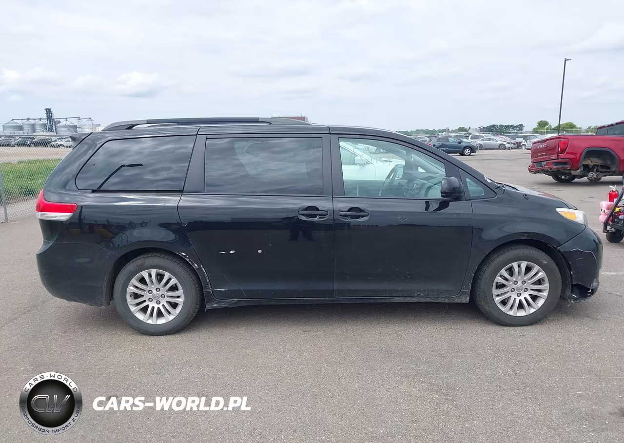 2014 Toyota Sienna Xle V6 8 Passenger VIN:5TDYK3DC7ES515794 - 14
