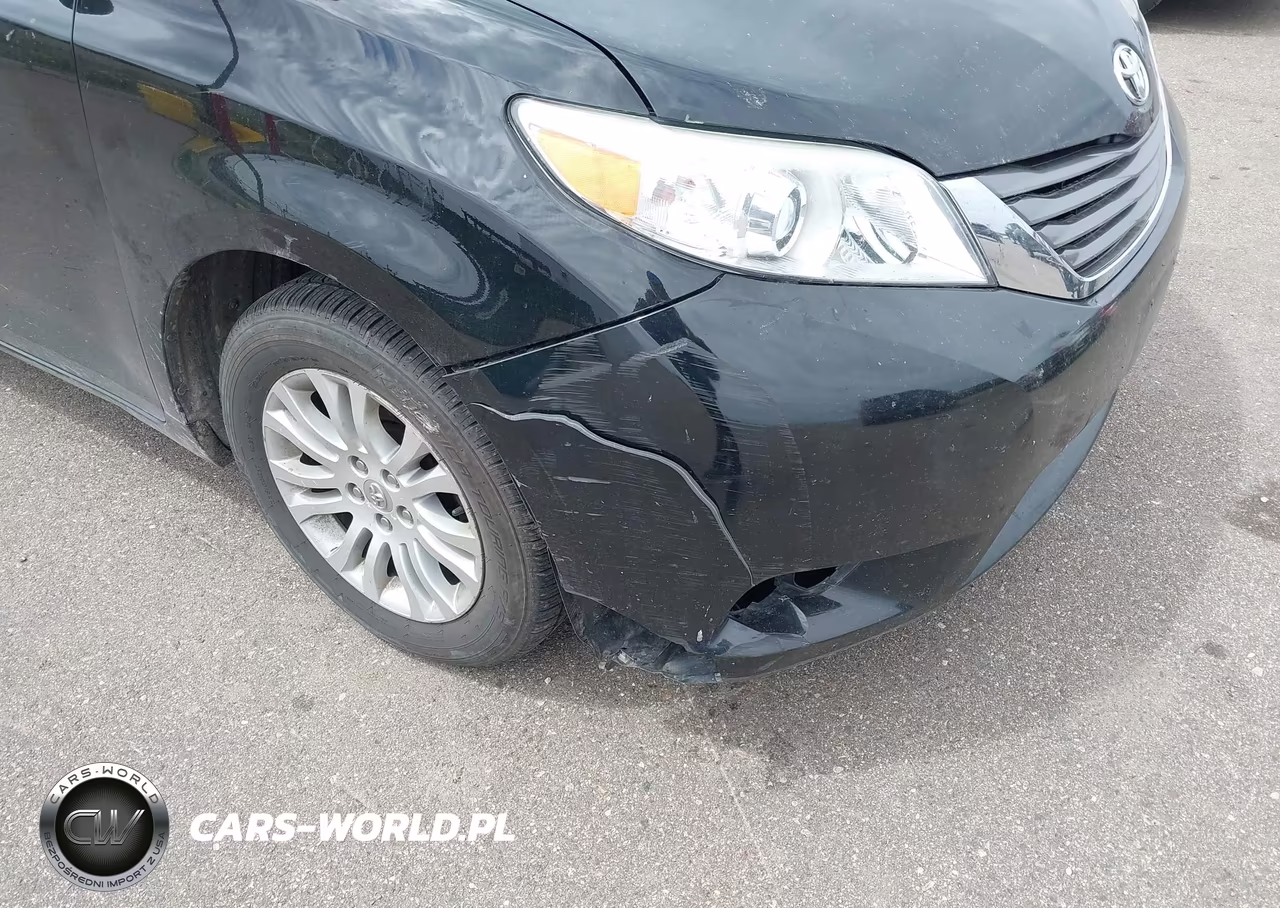2014 Toyota Sienna Xle V6 8 Passenger VIN:5TDYK3DC7ES515794 - 20
