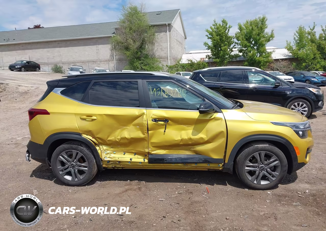 2023 Kia Seltos S VIN:KNDEU2AA5P7396716 - 13