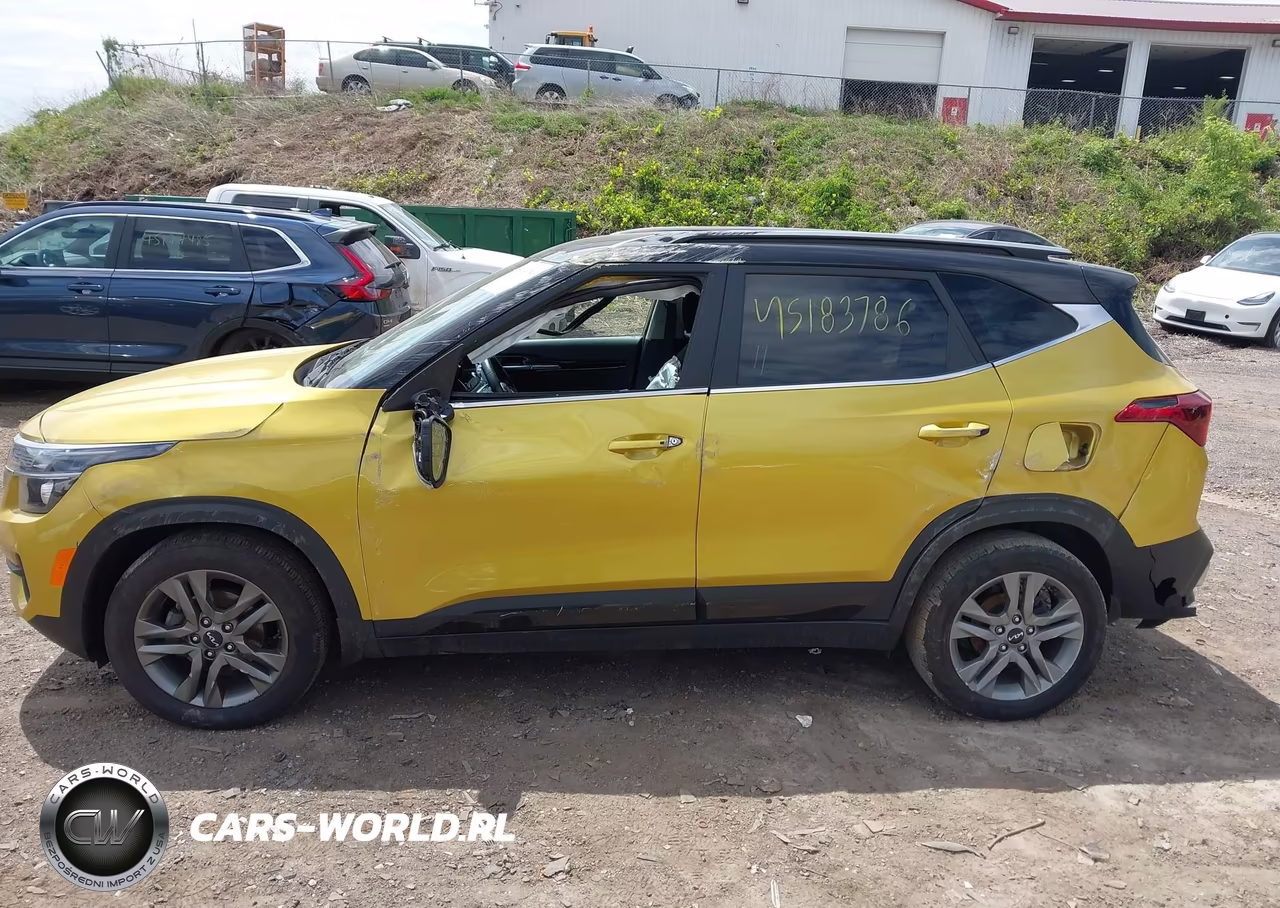 2023 Kia Seltos S VIN:KNDEU2AA5P7396716 - 14