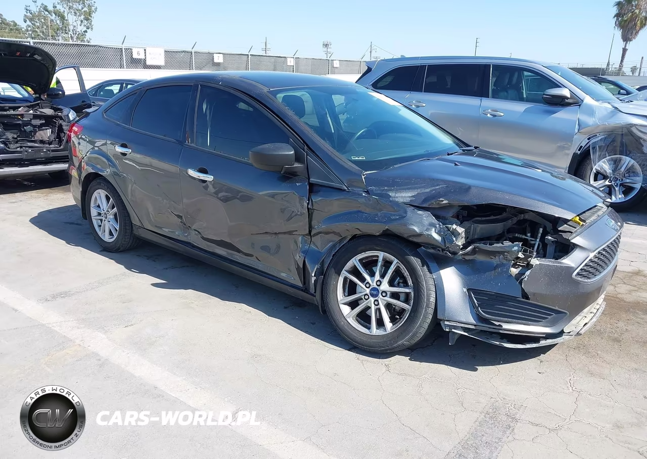 2018 Ford Focus S