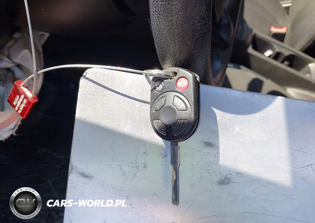 2018 Ford Focus S VIN:1FADP3E20JL304850 - 11