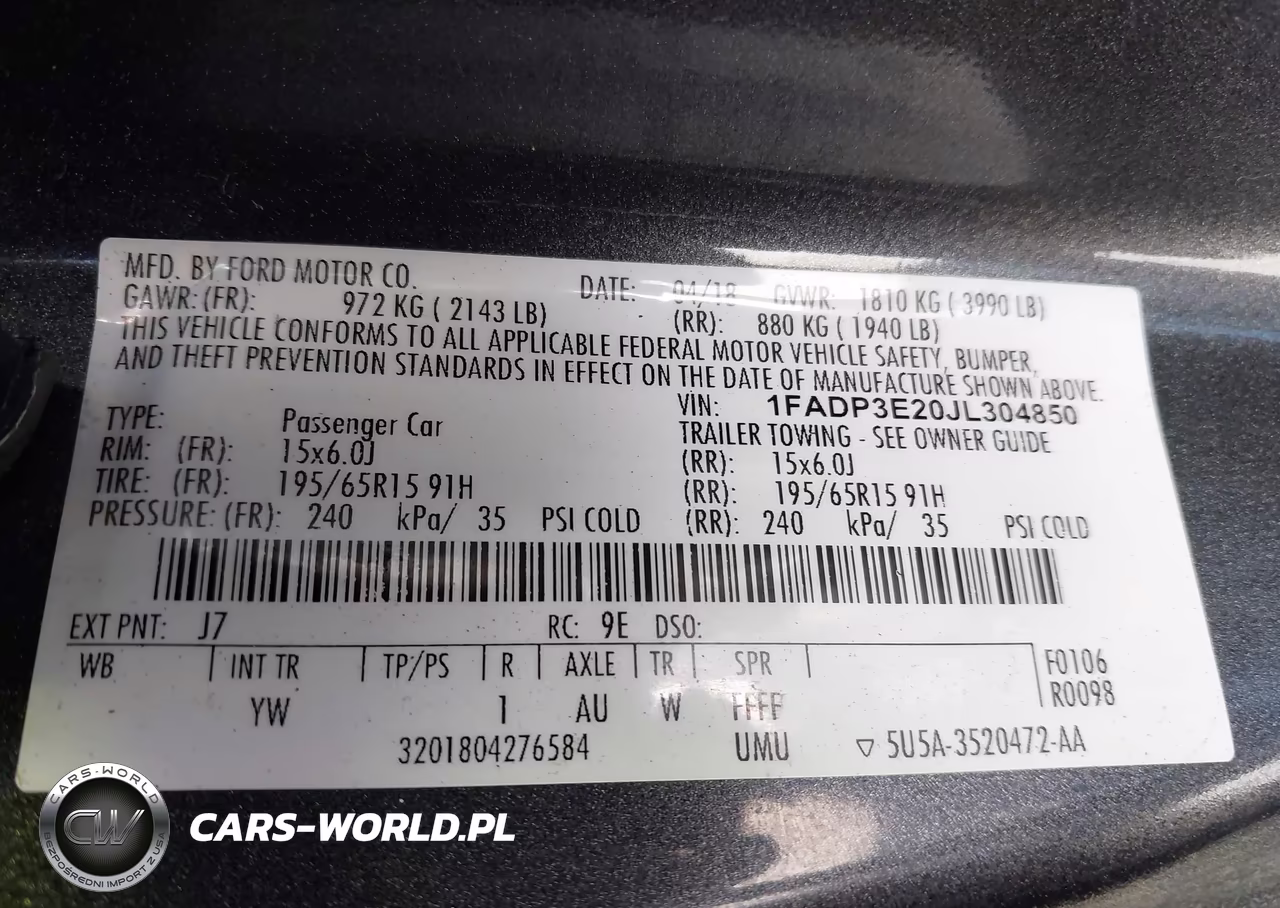 2018 Ford Focus S VIN:1FADP3E20JL304850 - 9