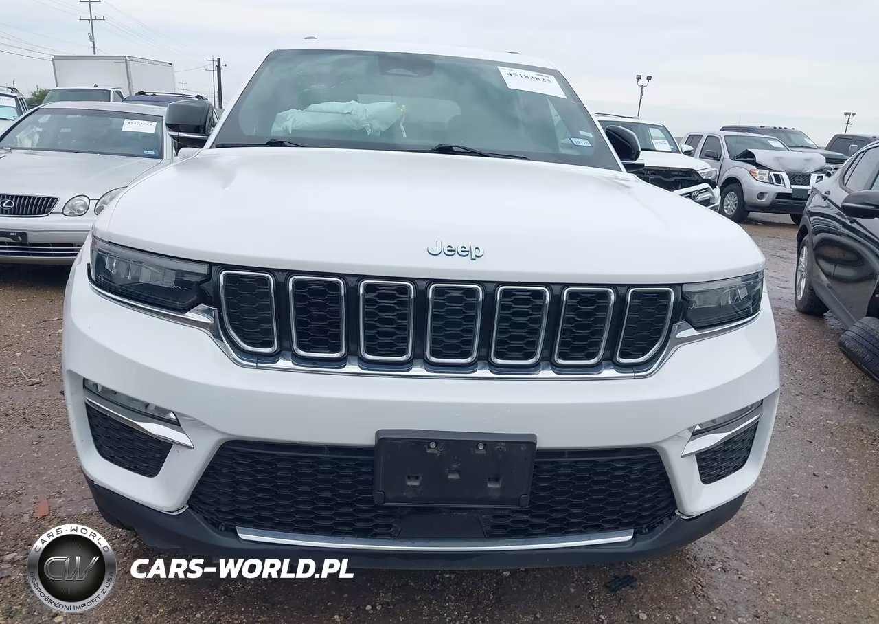 2024 Jeep Grand Cherokee 4Xe VIN:1C4RJYB6XRC117861 - 12