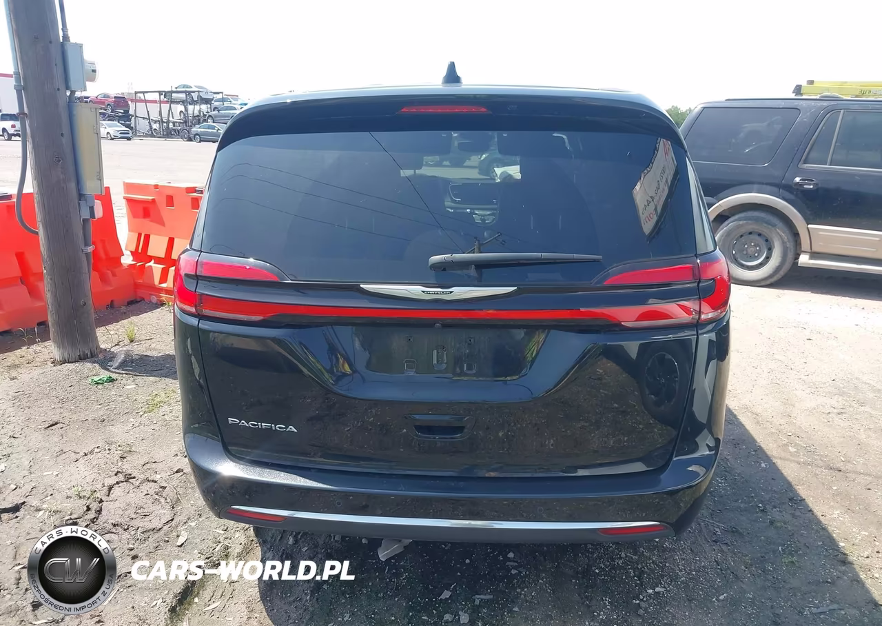 2025 Chrysler Pacifica Select VIN:2C4RC1BG7SR530683 - 16