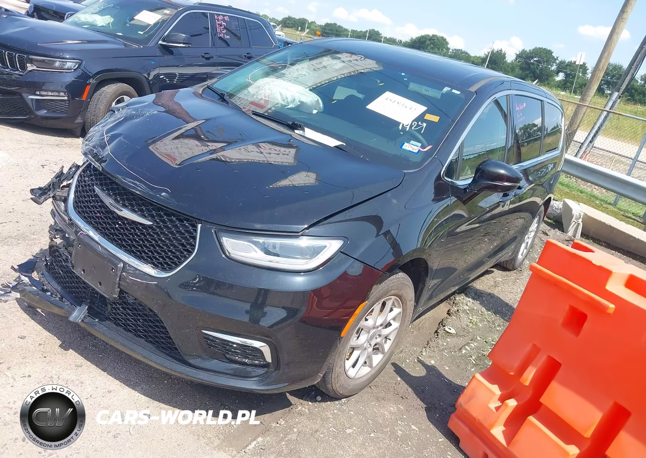 2025 Chrysler Pacifica Select VIN:2C4RC1BG7SR530683 - 2