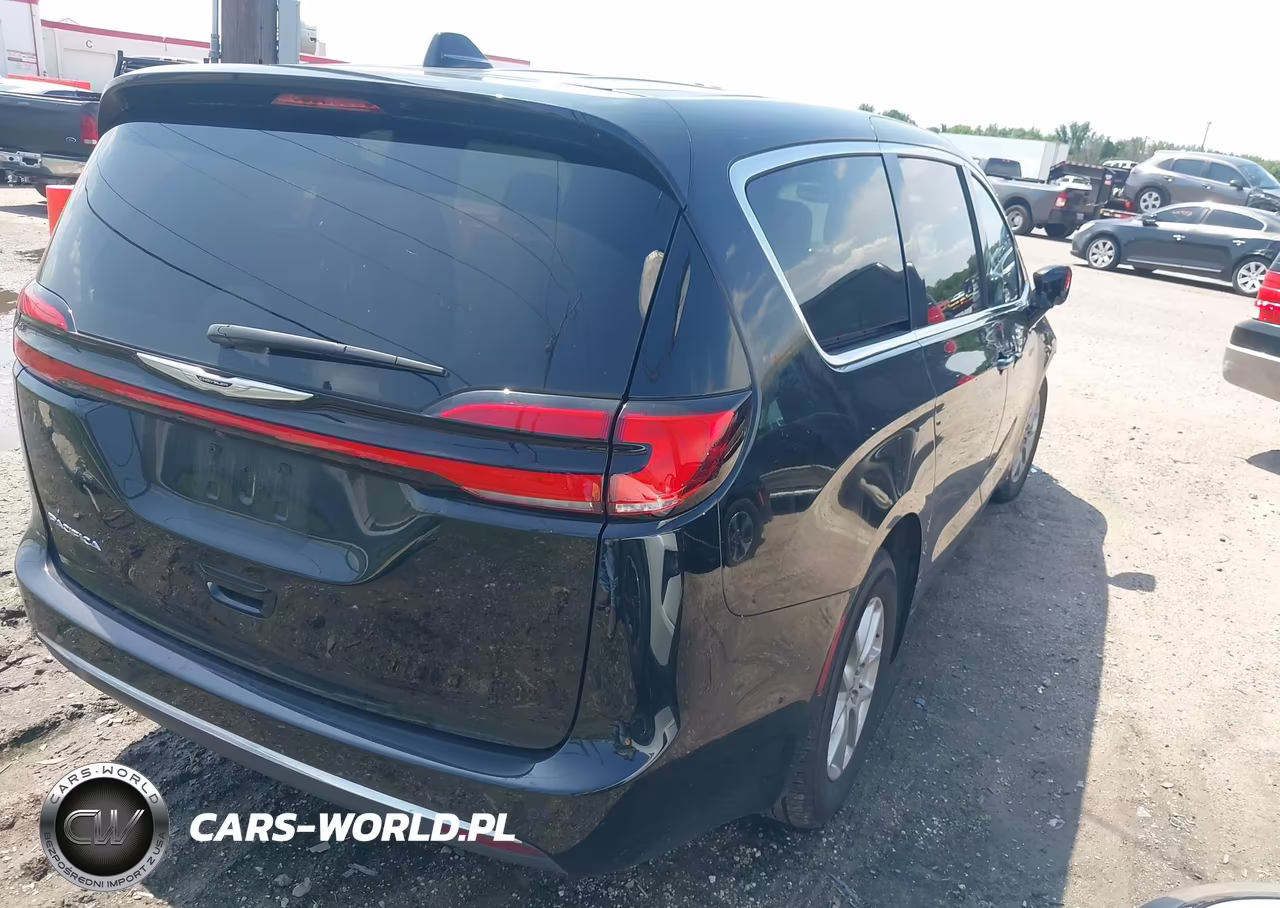 2025 Chrysler Pacifica Select VIN:2C4RC1BG7SR530683 - 4