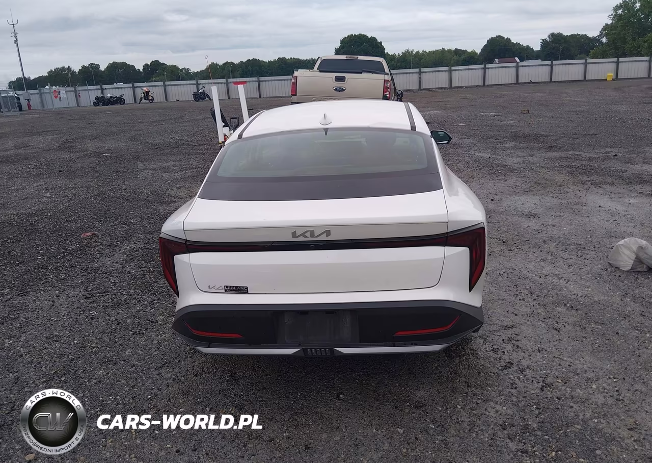 2025 Kia K4 Lxs VIN:3KPFT4DE0SE086970 - 17