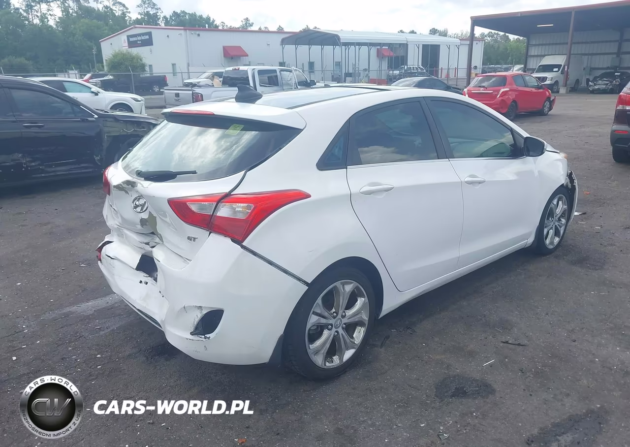 2013 Hyundai Elantra Gt VIN:KMHD35LE5DU044521 - 4