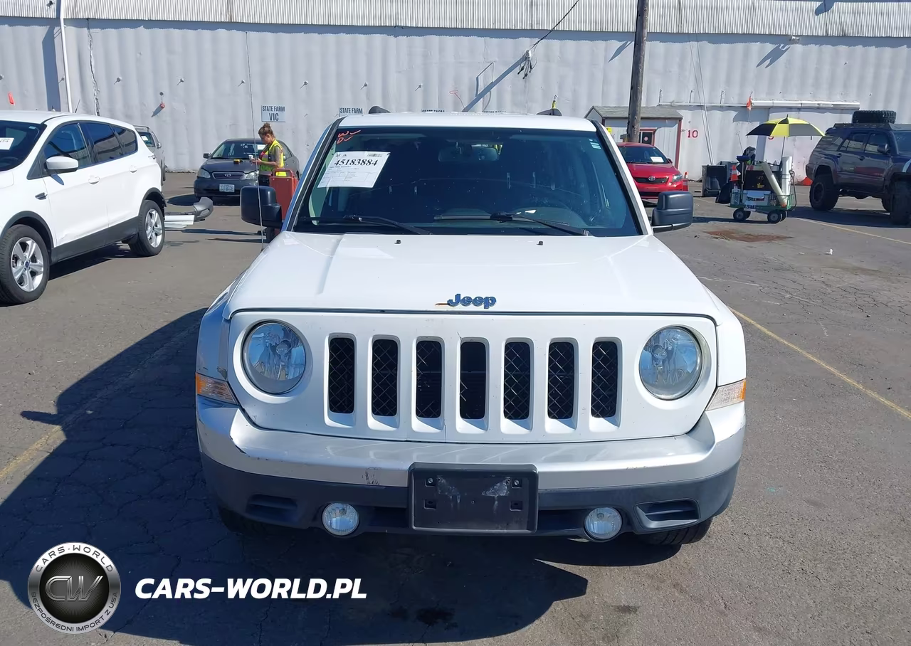 2016 Jeep Patriot Latitude VIN:1C4NJRFBXGD782911 - 12