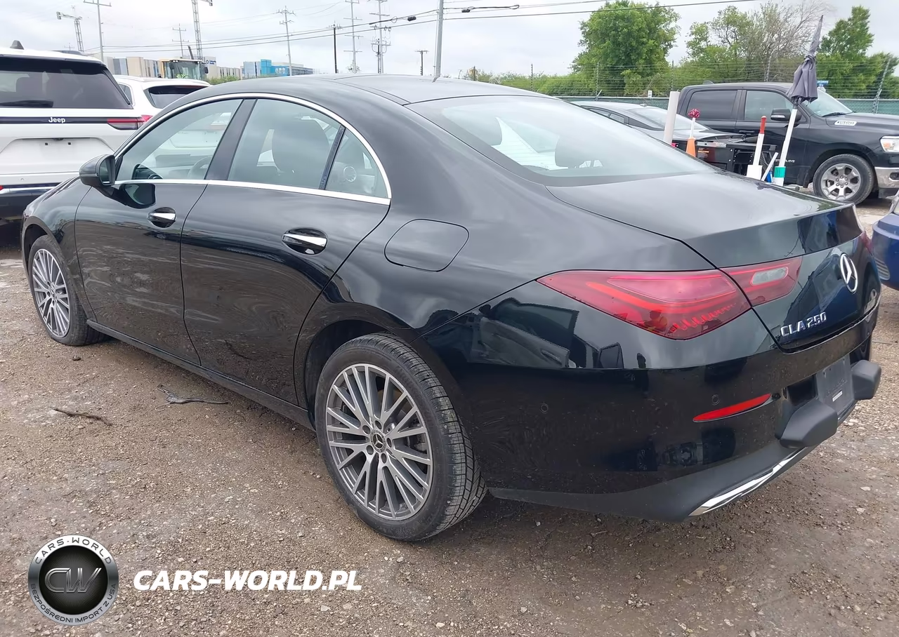 2025 Mercedes-Benz Cla 250 Coupe VIN:W1K5J4GB1SN528210 - 3