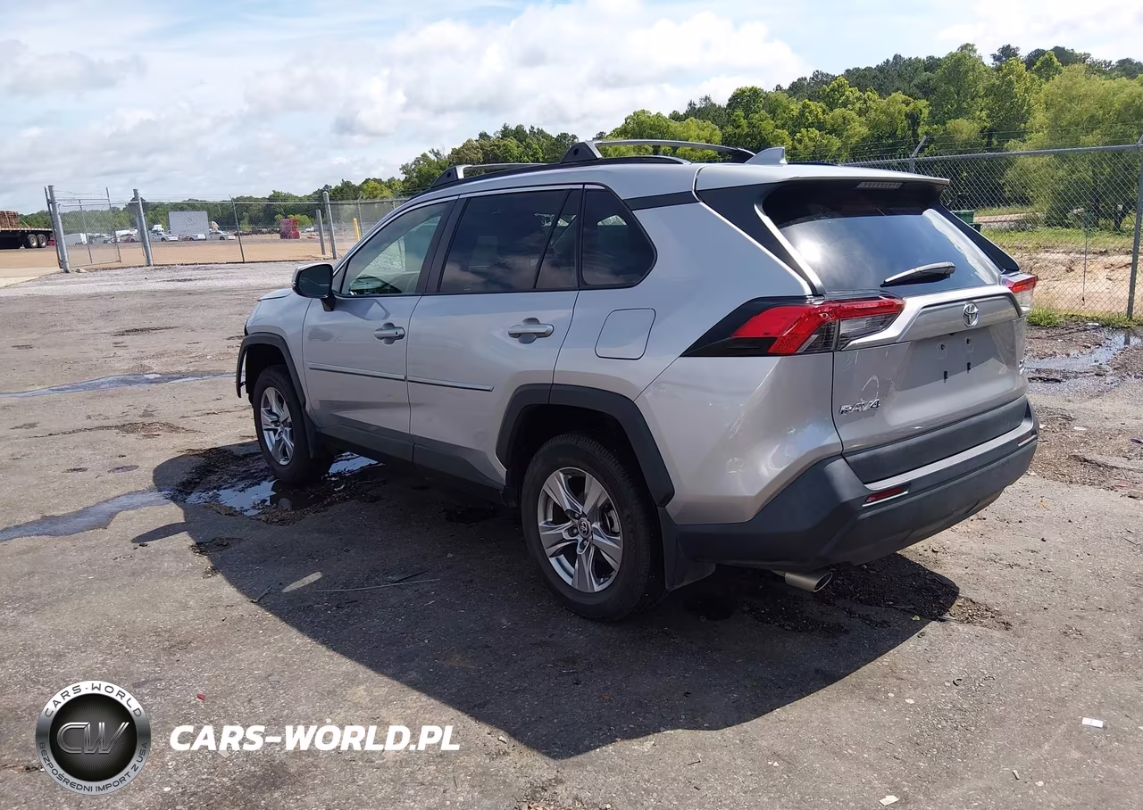 2022 Toyota Rav4 Xle VIN:2T3P1RFV3NC274686 - 3