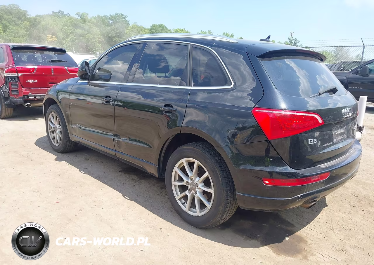 2012 Audi Q5 2.0T Premium VIN:WA1CFAFP8CA135063 - 3