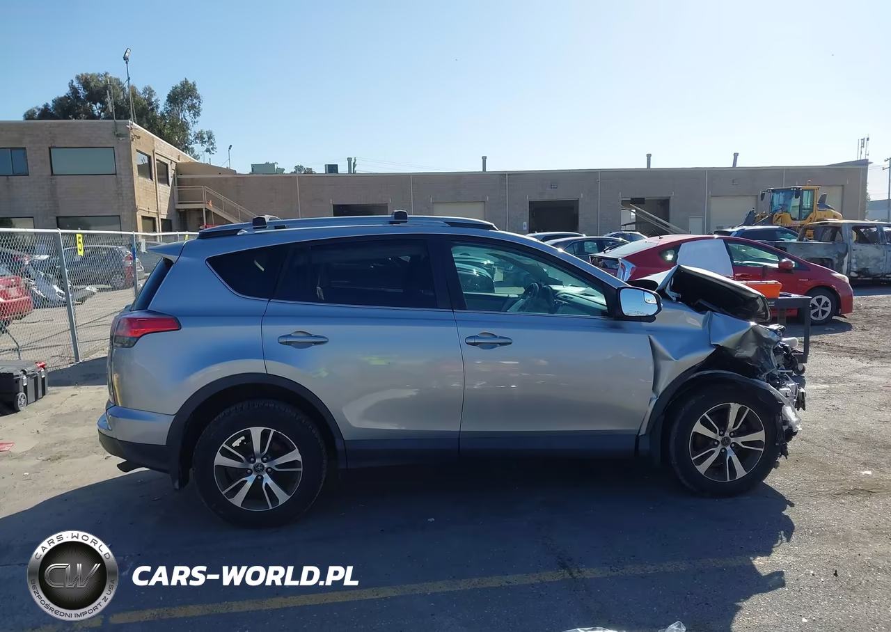 2017 Toyota Rav4 Xle VIN:2T3WFREV6HW359541 - 14