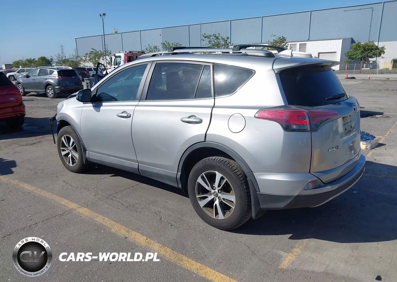 2017 Toyota Rav4 Xle VIN:2T3WFREV6HW359541 - 3