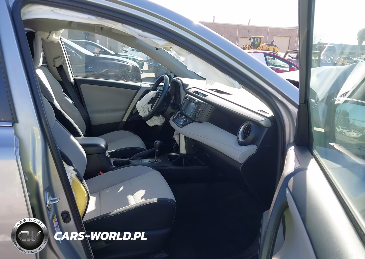 2017 Toyota Rav4 Xle VIN:2T3WFREV6HW359541 - 5