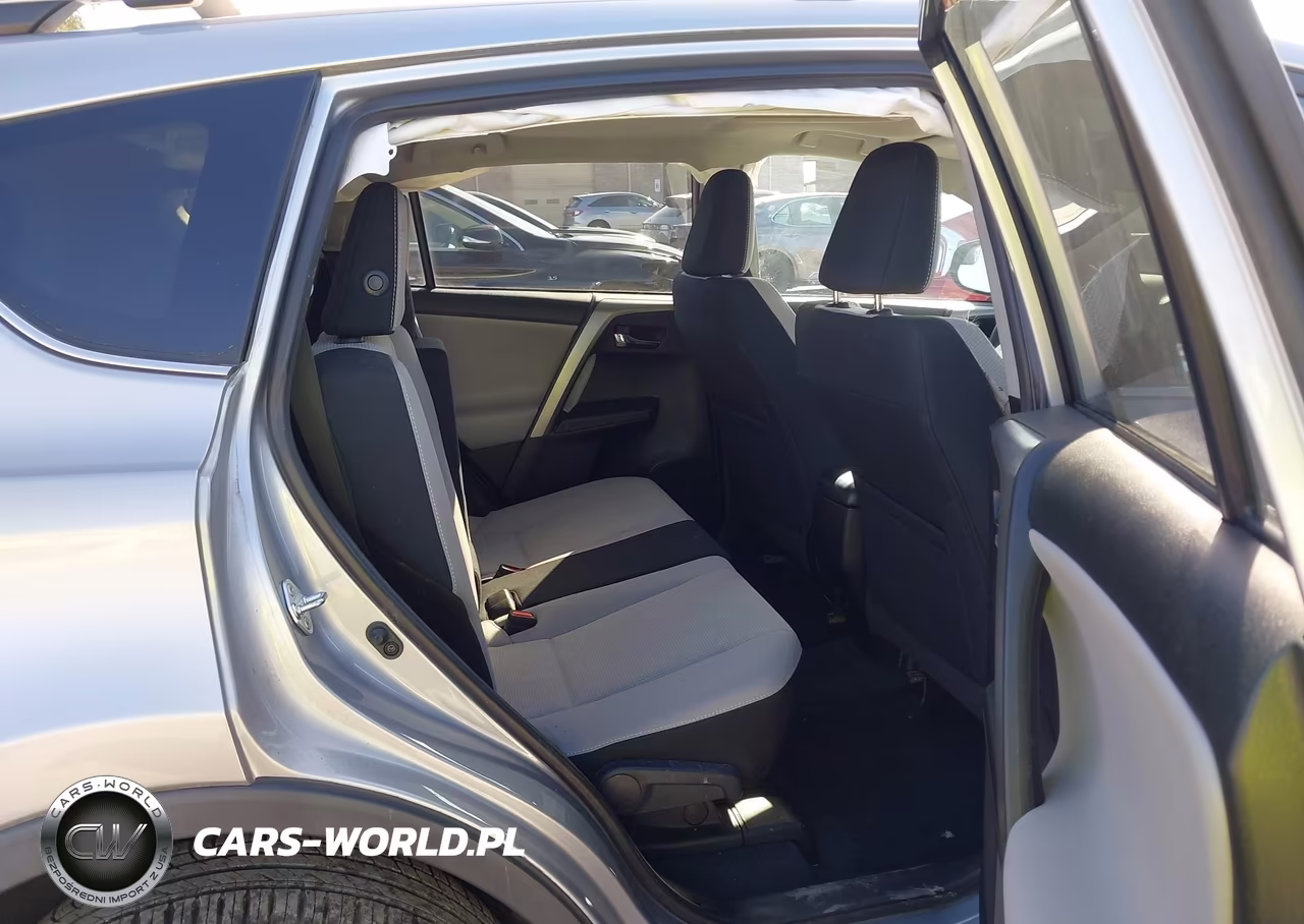 2017 Toyota Rav4 Xle VIN:2T3WFREV6HW359541 - 8