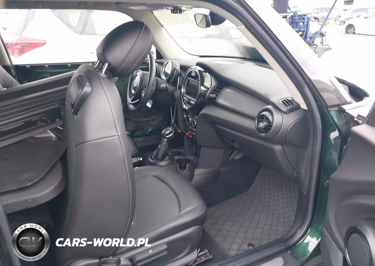 2018 Mini Hardtop Cooper-Oxford Edition VIN:WMWXP5C54J2G62135 - 5