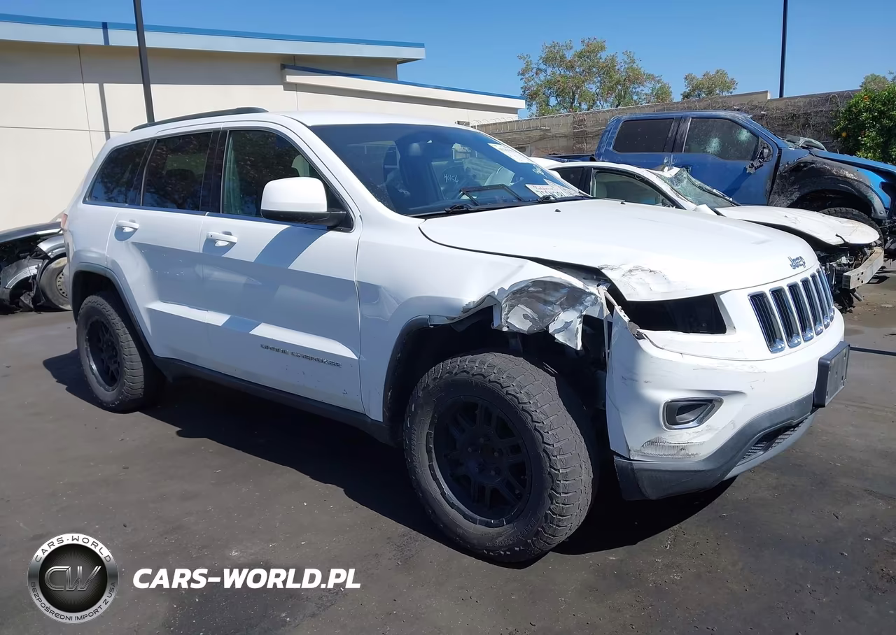 2016 Jeep Grand Cherokee Laredo VIN:1C4RJEAG9GC482571 - 13